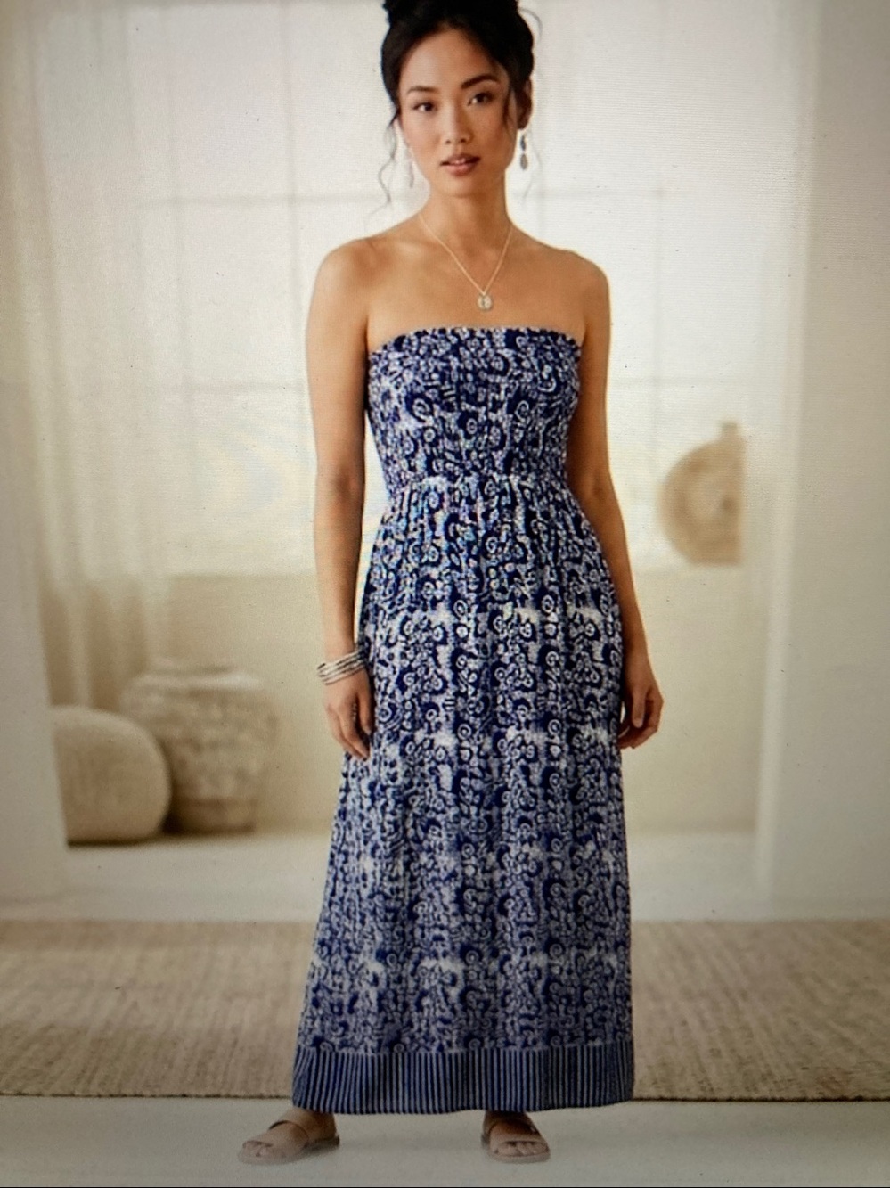 Faherty "Margarita" Strapless Smocked Linen Maxi Dress in Blue Batik Floral S565